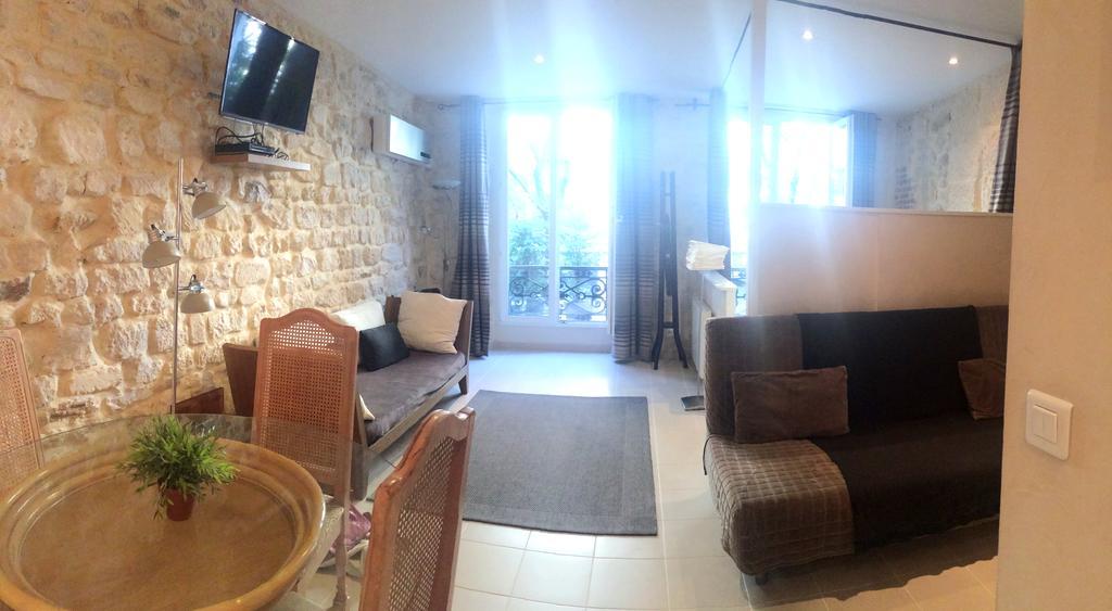 Lumineux Centre - Chatelet Parigi